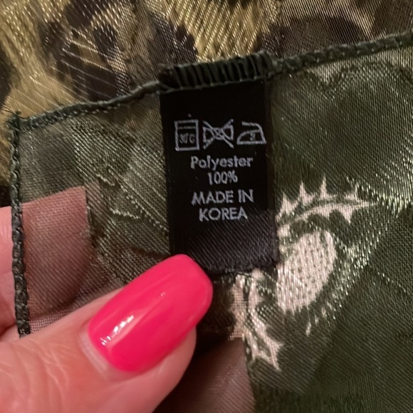 Fashion scarf TIGER animal jungle green large square semi sheer polyester - Picture 12 of 12